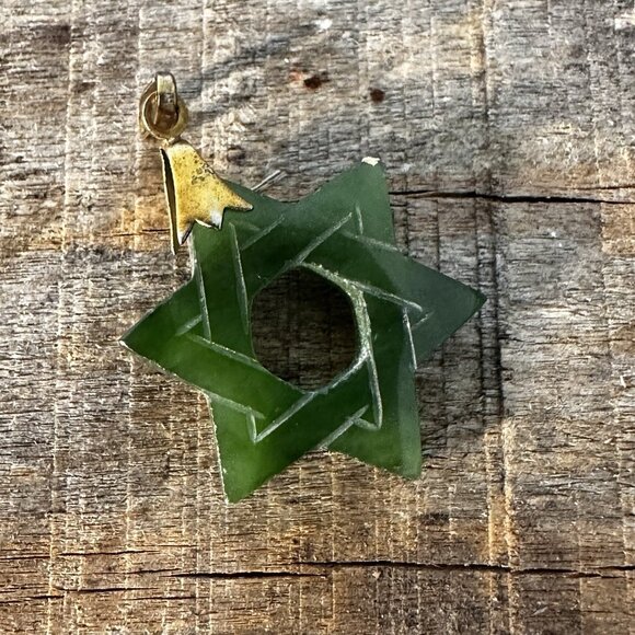 Jade Jadeite Jewish Star Of David Pendant - Picture 3 of 4